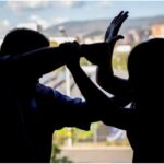 Brutales ataques contra mujeres: una fue apuñalada, otra golpeada estando embarazada y una más habría sido intoxicada y asfixiada