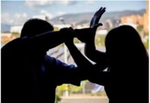 Brutales ataques contra mujeres: una fue apuñalada, otra golpeada estando embarazada y una más habría sido intoxicada y asfixiada