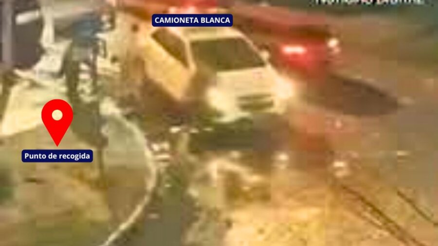 Chevrolet Tracker en donde se subieron las 3 mujeres.