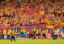 Arturo Reyes dirigió el primer partido del Pereira