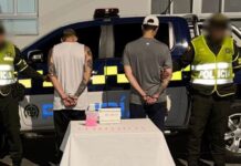 Capturan a dos hombres con más de 400 pastillas de éxtasis en vías de Risaralda