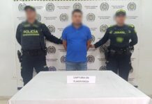 En flagrancia capturan a hombre que manipulaba cajeros automáticos en Pereira
