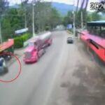 EN VIDEO: Fatal descuido: conductor abrió la puerta de su carro y provocó la muerte de un motociclista