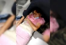 EN VIDEO: Adulta mayor, afiliada a la Nueva E.P.S, denunció en un video la no entrega de sus medicamentos y segundos después murió de un infarto en la misma farmacia.