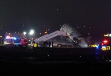 Avión choca con vehículo de emergencia en aeropuerto de Nueva York