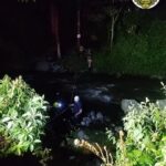 En video| Emergencia por lluvias deja tres personas atrapadas en río