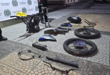 ¡La iban a vender por partes! Policía recuperó motocicleta robada que ya estaba deshuesada en Manizales