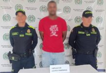Educador habría atacado brutalmente a tres adolescentes en una institución de rehabilitación social.