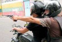 Ofrecen hasta $25 millones de recompensa por sicarios que dejaron dos muertos y una perrita herida en Santa Rosa de Cabal