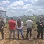 Abrieron una carretera ilegal en zona protegida del Eje Cafetero: tres capturados y maquinaria inmovilizada