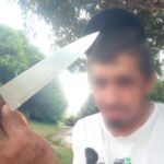 ¡Le enviaba audios amenazantes y fotos con cuchillo! Capturan a alias “El Loco” por aterrorizar a su expareja. Una de las agresiones quedó registrada en video.