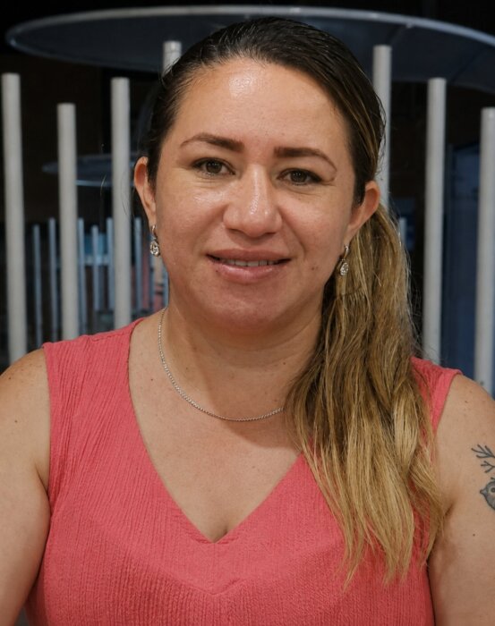 nelly mujer identificada