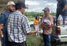 Entregan cerca de 500 mercados a familias damnificadas en Dosquebradas