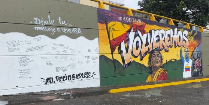 VOLVEREMOS MURAL
