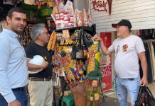 COMERCIANTES DEL CENTRO DE PEREIRA VUELVEN A LEVANTAR SUS PUERTAS