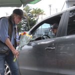 Flores que llevan alegría y ayudan a construir un sueño familiar