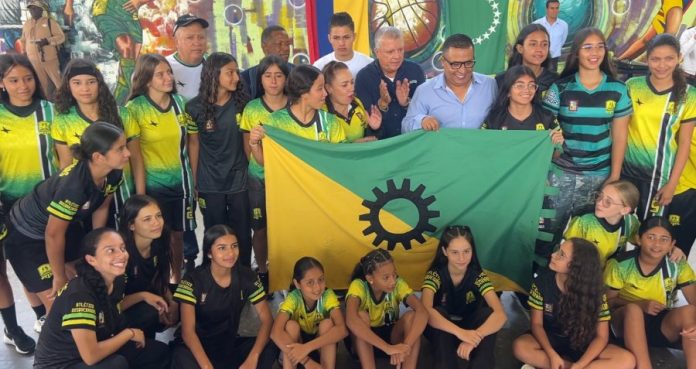 ENTREGA BANDERA