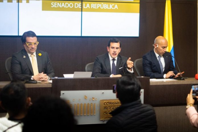 LOS DOS MINISTROS